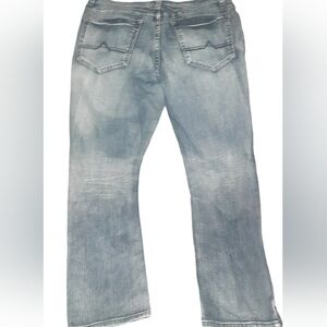 Mens size 36/34  Urban pipeline Relaxed strait jeans.